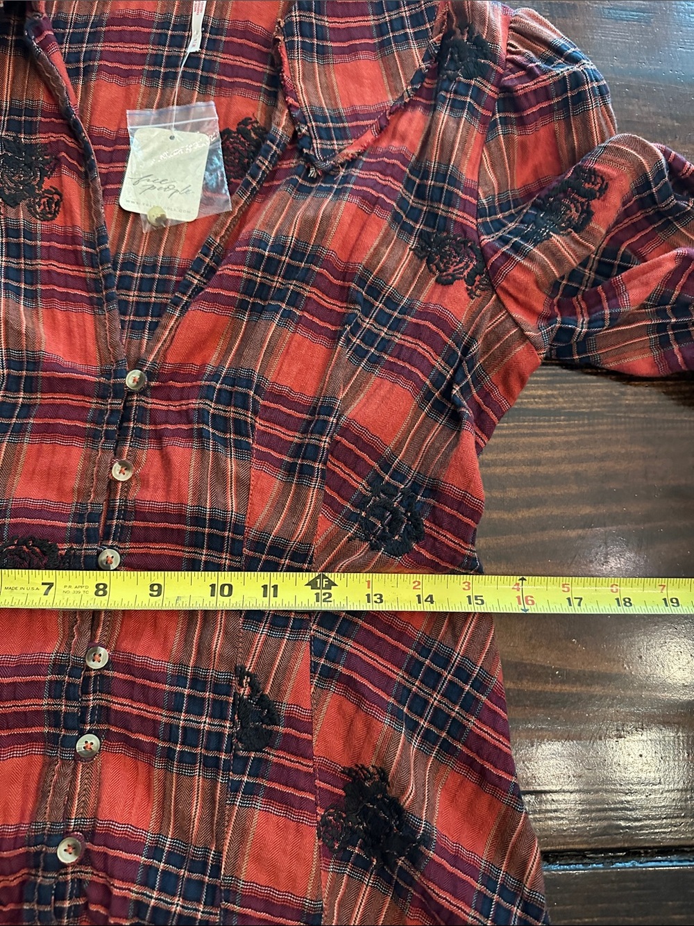NWT Free People Ezra plaid embroidered button up bell cuff M raw edge tunic - Picture 12 of 16